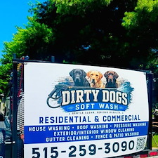 Top-Quality-RV-Exterior-Walls-Soft-Wash-Exterior-Window-Cleaning-in-Hampton-Iowa 3
